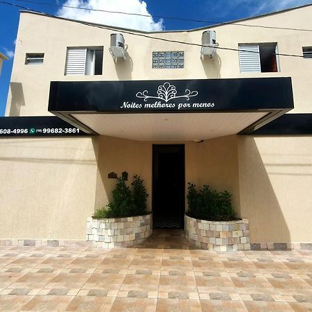 Hotel Leblon Araçatuba エクステリア 写真