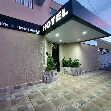 Hotel Leblon Araçatuba エクステリア 写真